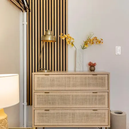 Large And Boutique 5-bedroom * Berlino