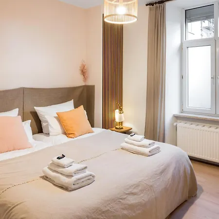 Large And Boutique 5-bedroom *