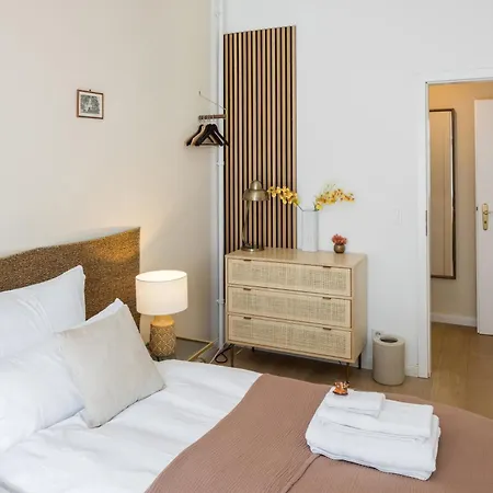 Large And Boutique 5-bedroom 公寓 柏林