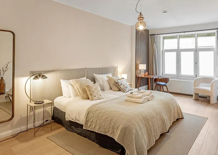 Large And Boutique 5-bedroom 柏林